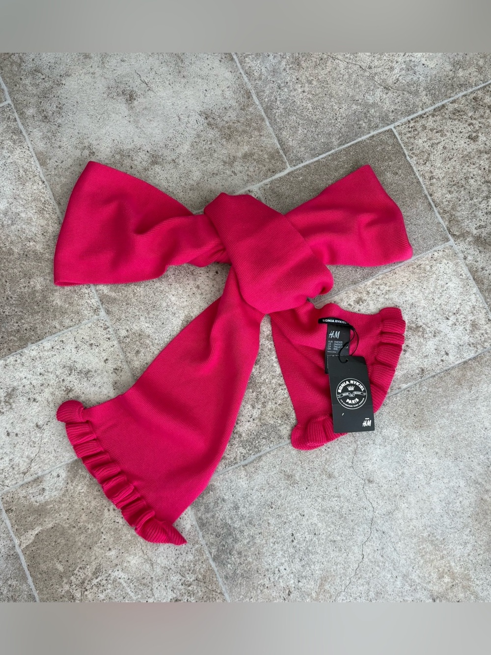 H&M & SONIA RYKIEL brand new. Bright Pink Ruffle Hem Scarf.
